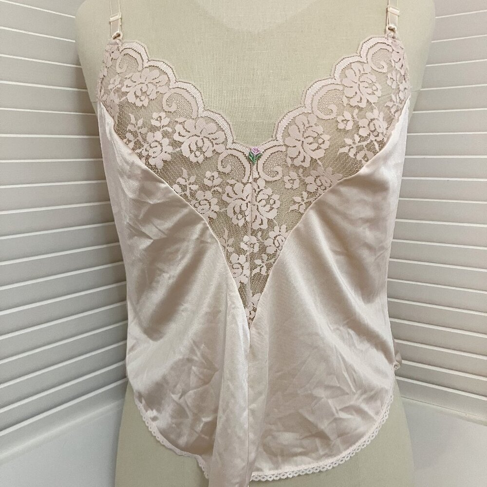 Chantilly Lace Vintage Blush-Cream Camisole